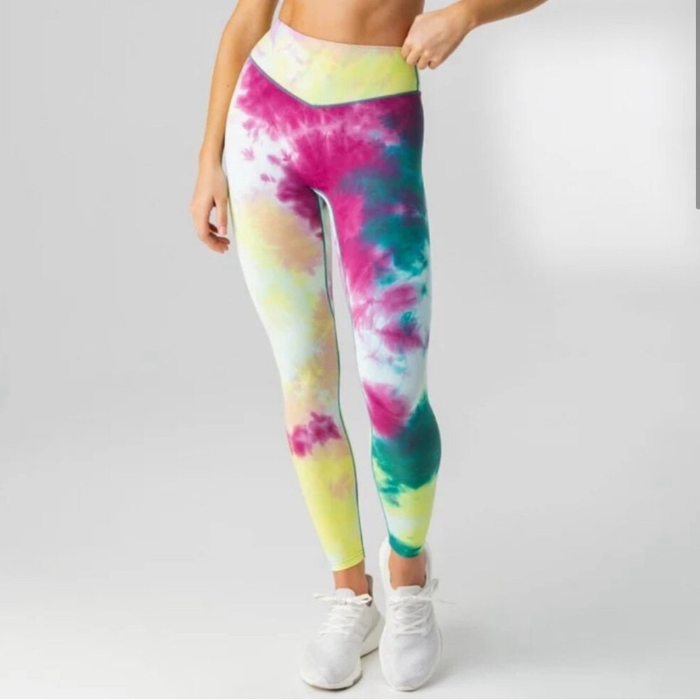 Balance Athletica The Cloud Legging inTropical Storm.‎